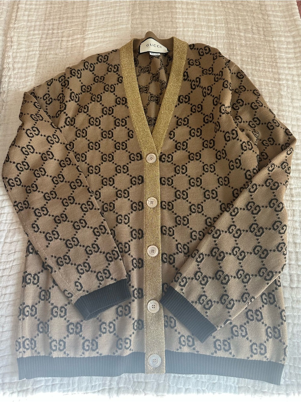 Gucci Beige GG-Logo V-Neck Cardigan with Gold Trim - Picture 3 of 4